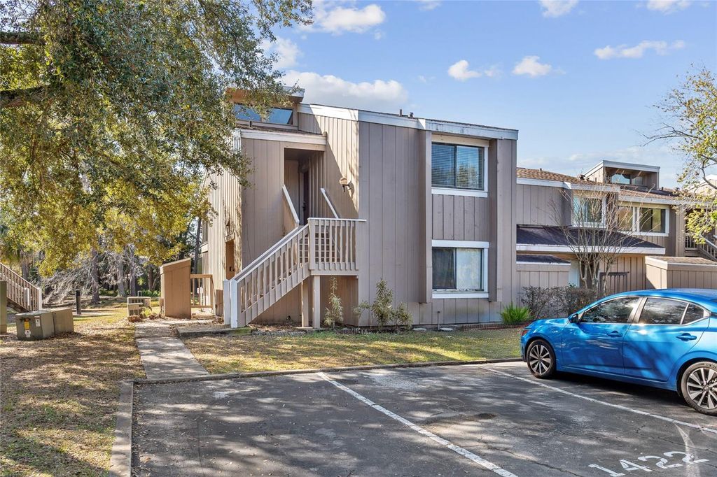 6120 PEREGRINE AVENUE A08-2, Orlando, FL 32819