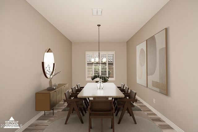 2109 W White Feather Lane, Phoenix, AZ 85085