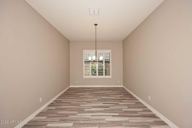 2109 W White Feather Lane, Phoenix, AZ 85085