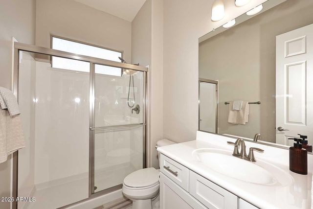 2109 W White Feather Lane, Phoenix, AZ 85085