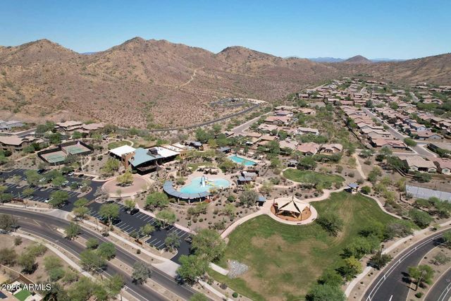 2109 W White Feather Lane, Phoenix, AZ 85085