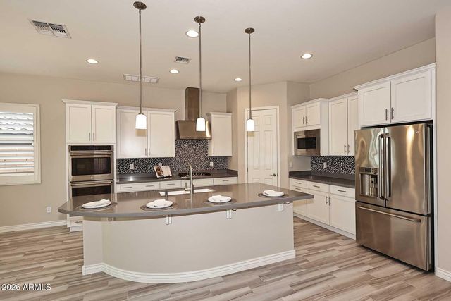 2109 W White Feather Lane, Phoenix, AZ 85085
