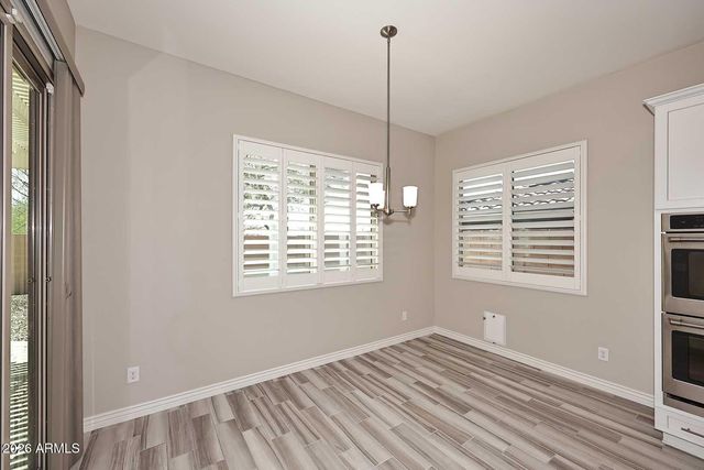 2109 W White Feather Lane, Phoenix, AZ 85085