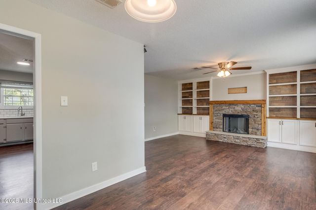 2305 Middlecoff Drive, Gulfport, MS 39507