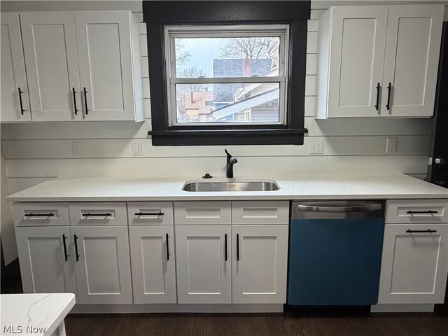 2735 3rd Street, Cuyahoga Falls, OH 44221