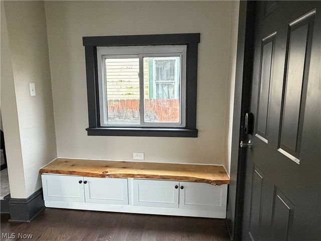 2735 3rd Street, Cuyahoga Falls, OH 44221