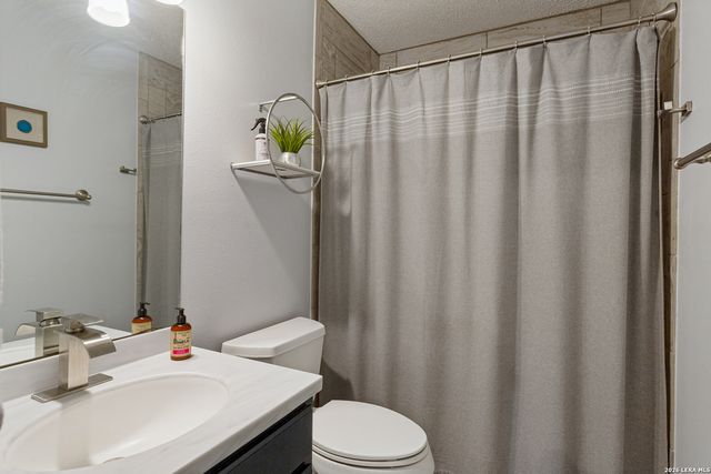 25002 GRANITE PATH, San Antonio, TX 78258