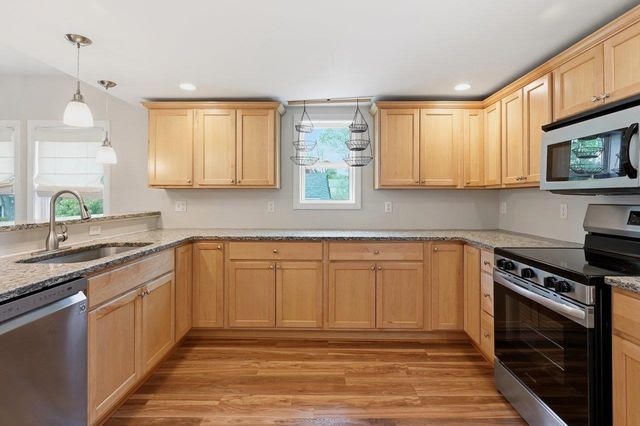 8 Harding Street, Rochester, NH 03867