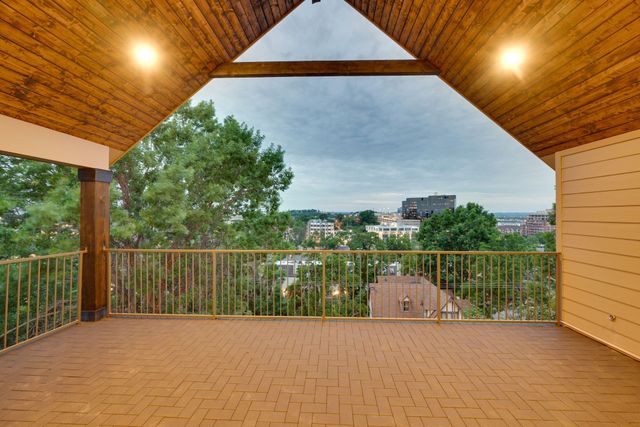 3304 Love Cir, Nashville, TN 37212