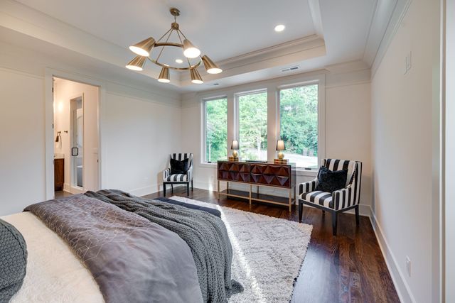 3304 Love Cir, Nashville, TN 37212