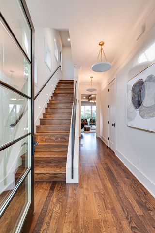 3304 Love Cir, Nashville, TN 37212
