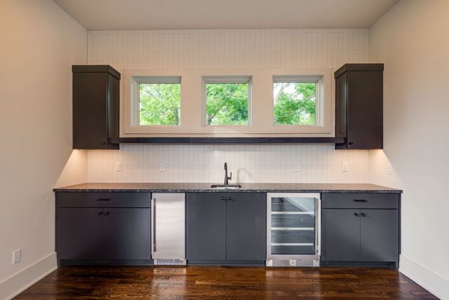 3304 Love Cir, Nashville, TN 37212
