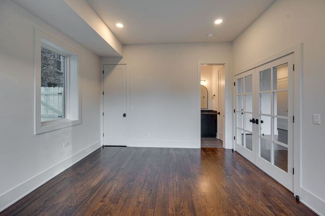 3304 Love Cir, Nashville, TN 37212
