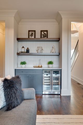 3304 Love Cir, Nashville, TN 37212