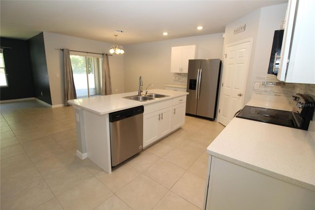 3702 LOOKOUT LANE, North Port, FL 34288