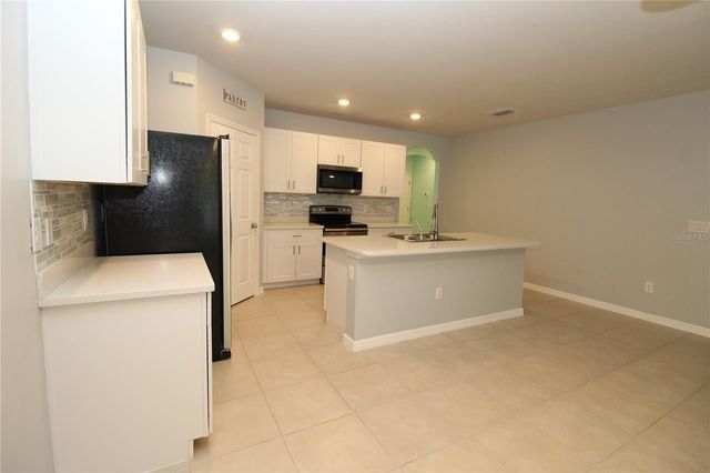 3702 LOOKOUT LANE, North Port, FL 34288