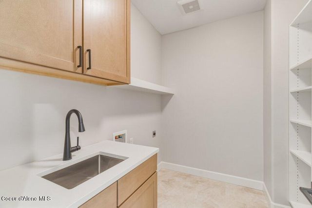 13944 N Rainier Loop, Rathdrum, ID 83858