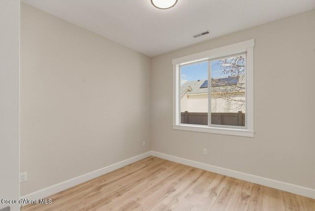 13944 N Rainier Loop, Rathdrum, ID 83858