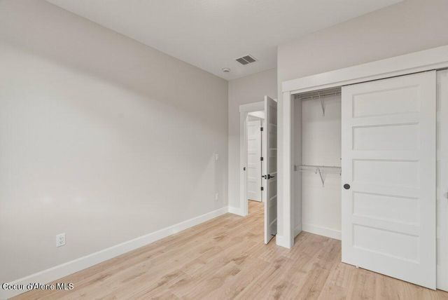 13944 N Rainier Loop, Rathdrum, ID 83858