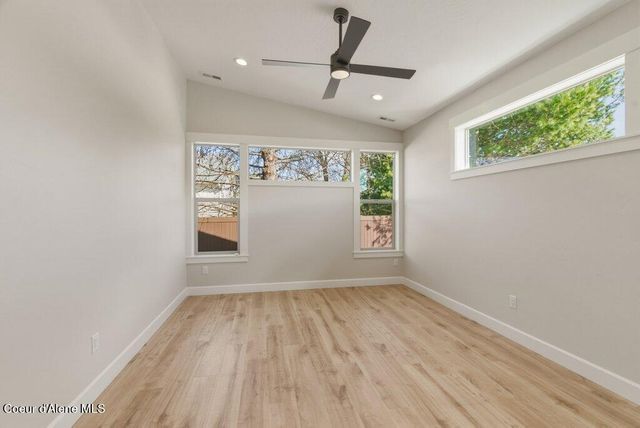 13944 N Rainier Loop, Rathdrum, ID 83858