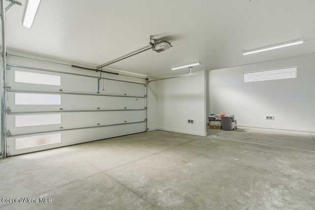 13944 N Rainier Loop, Rathdrum, ID 83858