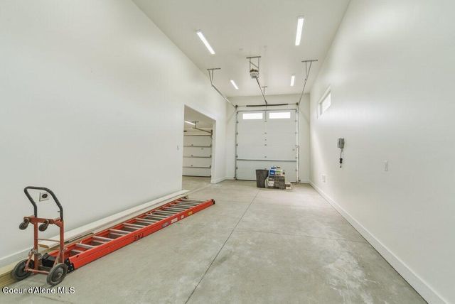 13944 N Rainier Loop, Rathdrum, ID 83858