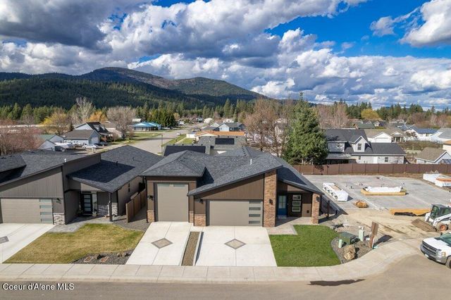 13944 N Rainier Loop, Rathdrum, ID 83858