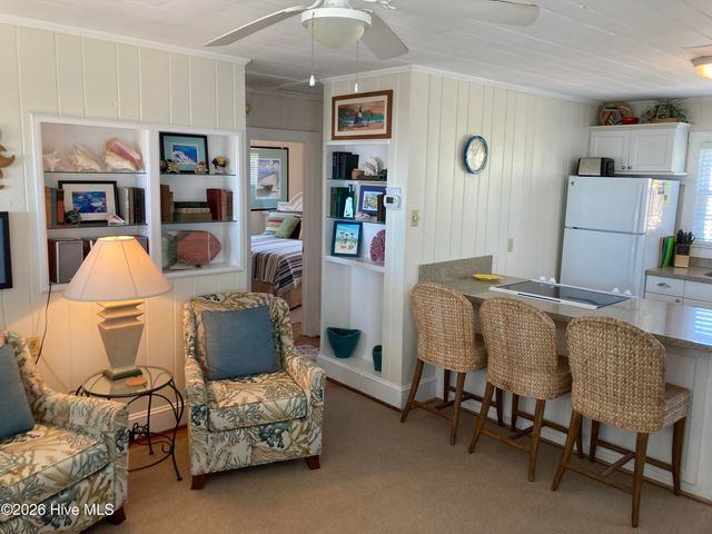 122 Ocean Boulevard E, Supply, NC 28462