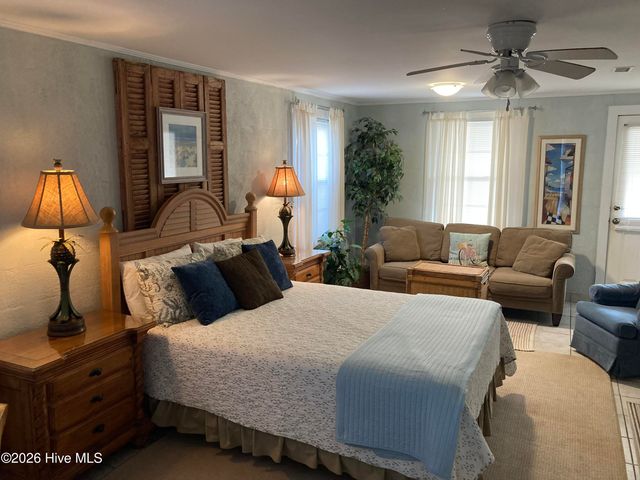 122 Ocean Boulevard E, Supply, NC 28462