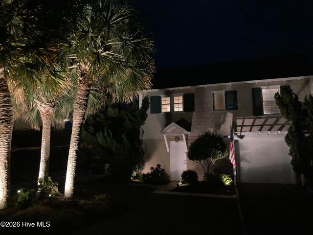 122 Ocean Boulevard E, Supply, NC 28462