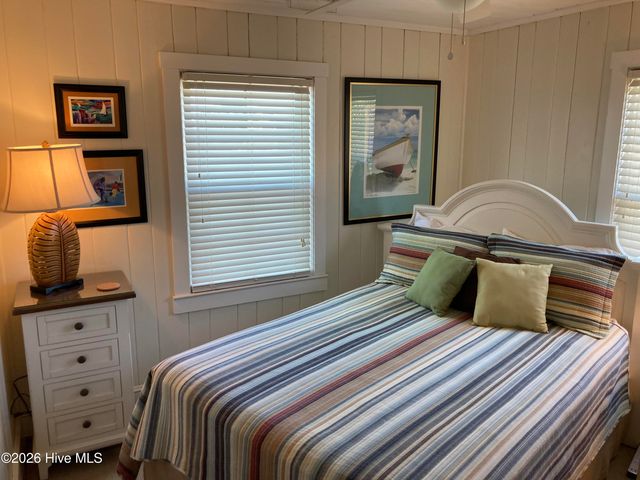 122 Ocean Boulevard E, Supply, NC 28462