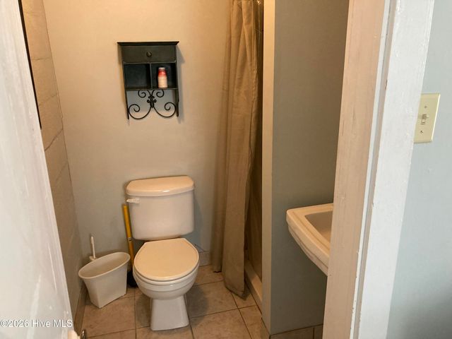 122 Ocean Boulevard E, Supply, NC 28462