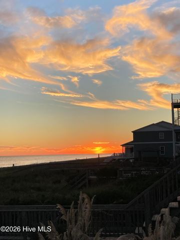 122 Ocean Boulevard E, Supply, NC 28462