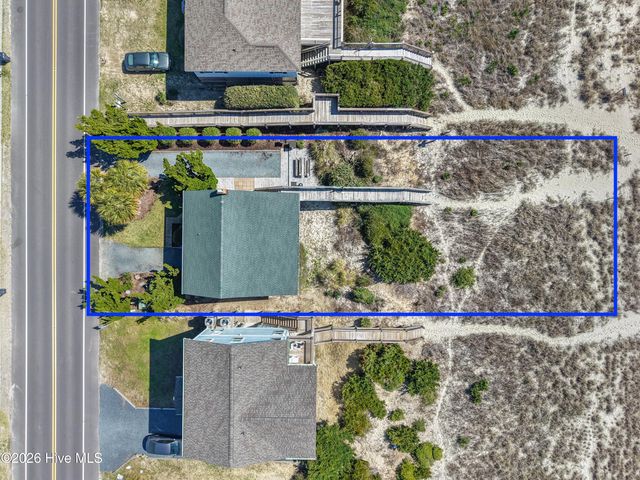 122 Ocean Boulevard E, Supply, NC 28462