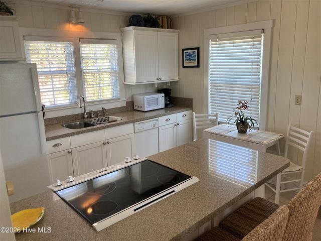 122 Ocean Boulevard E, Supply, NC 28462