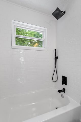 5393 Centner Lane, Columbus, OH 43232