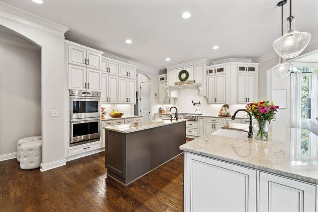 1234 Saddle Springs Dr, Thompsons Station, TN 37179