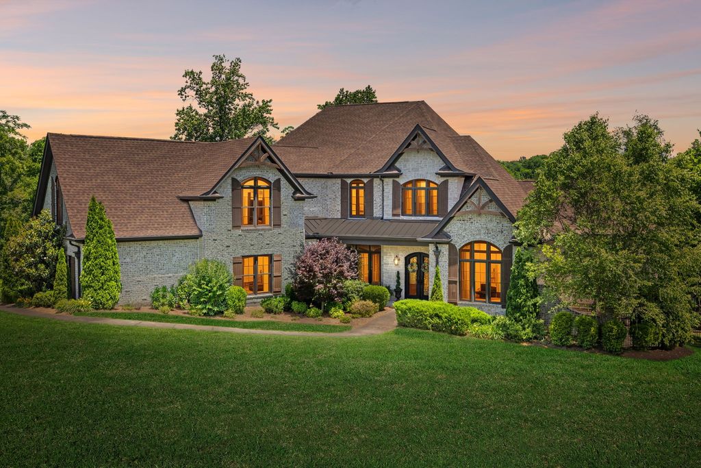 1234 Saddle Springs Dr, Thompsons Station, TN 37179