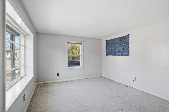 128 Clifford Street, Pawtucket, RI 02860