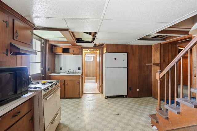 128 Clifford Street, Pawtucket, RI 02860