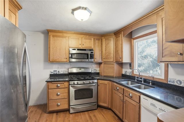 128 Clifford Street, Pawtucket, RI 02860