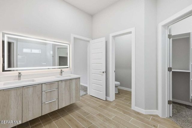 4816 TITANIC Avenue, El Paso, TX 79904