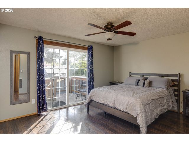 1022 Ne 196TH Ave, Portland, OR 97230