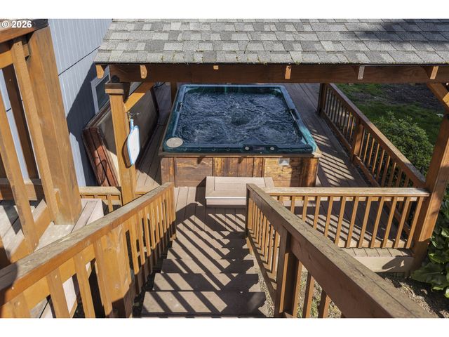 1022 Ne 196TH Ave, Portland, OR 97230