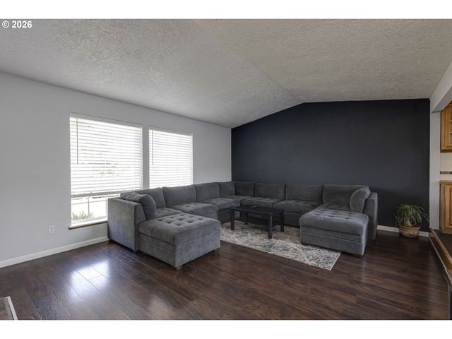 1022 Ne 196TH Ave, Portland, OR 97230