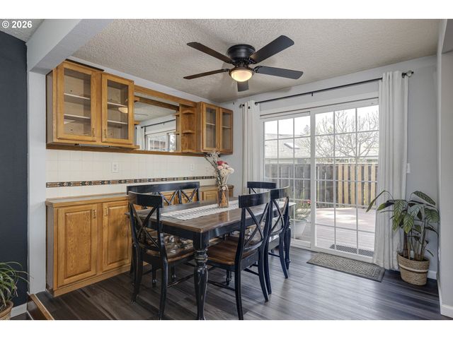 1022 Ne 196TH Ave, Portland, OR 97230