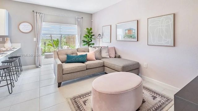 2588 SE 25 Drive, Homestead, FL 33035