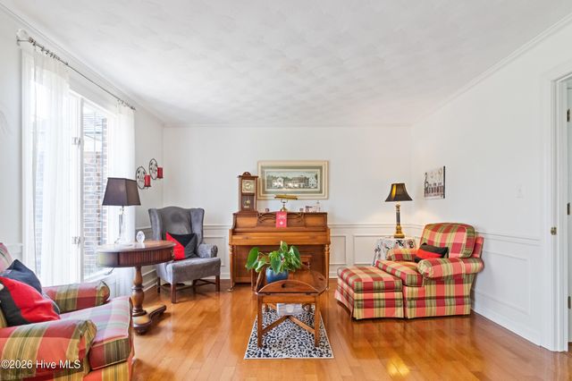 409 Inlet Drive, Elizabeth City, NC 27909