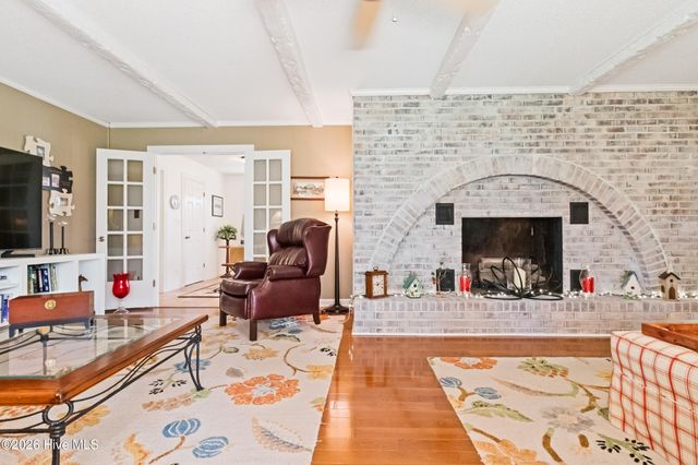 409 Inlet Drive, Elizabeth City, NC 27909