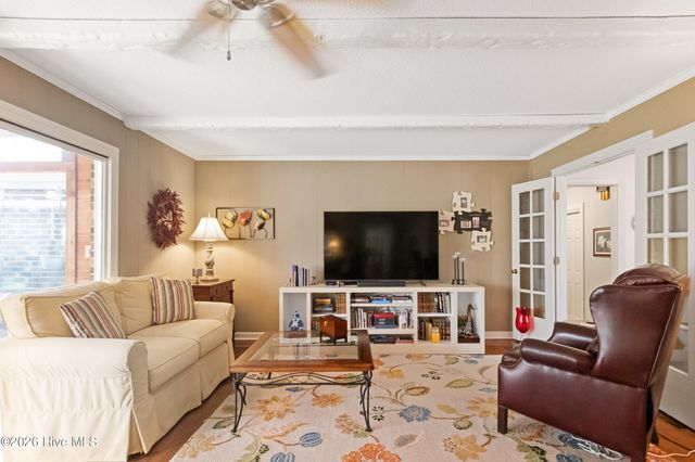 409 Inlet Drive, Elizabeth City, NC 27909